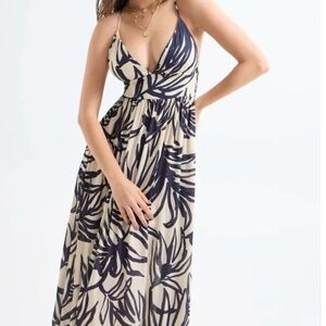 Navy Abstract Leaf Print Midi Dress – Sleeveless V-Neck Resortwear Size M/L NWT